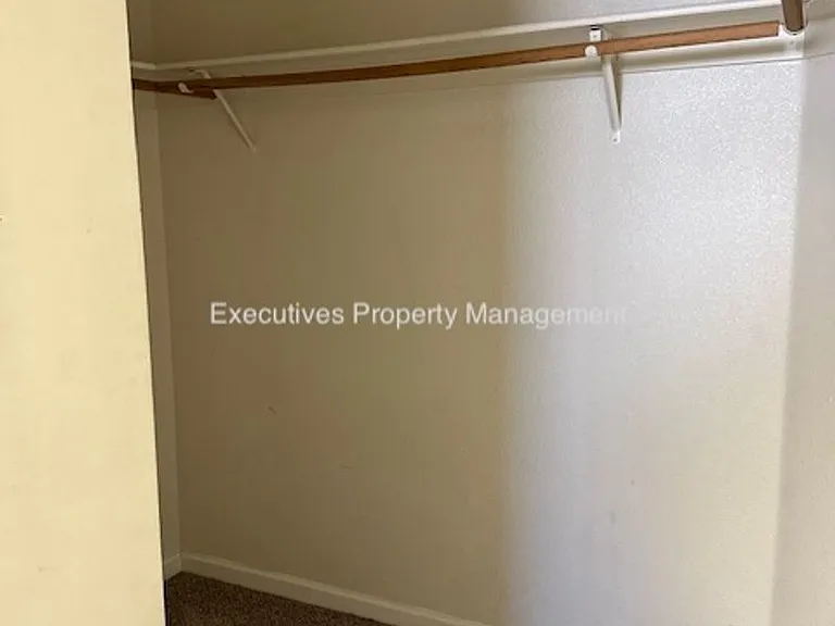 1103 Acapulco Ct — Photo 17