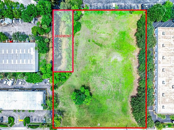 4th image of 10801 NW 50th Street