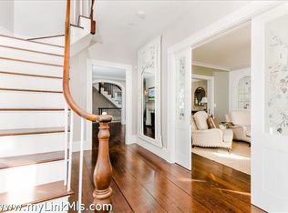 48 Orange St, Nantucket, MA 02554