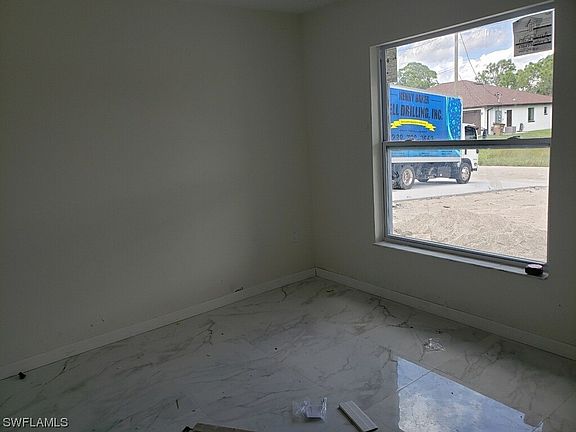 4th image of 4517-4519 29th St SW