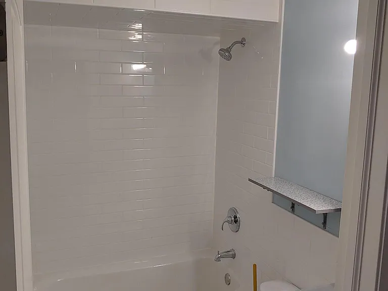 5310 N Chester Ave #314 — Photo 3