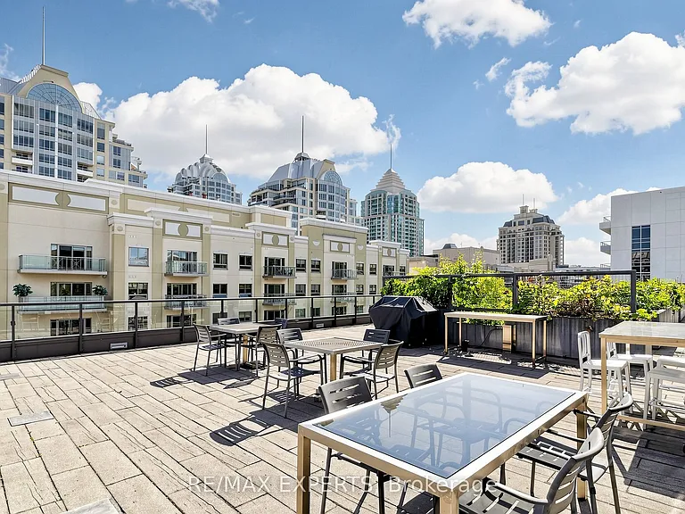18 Rean Dr #223 — Photo 43