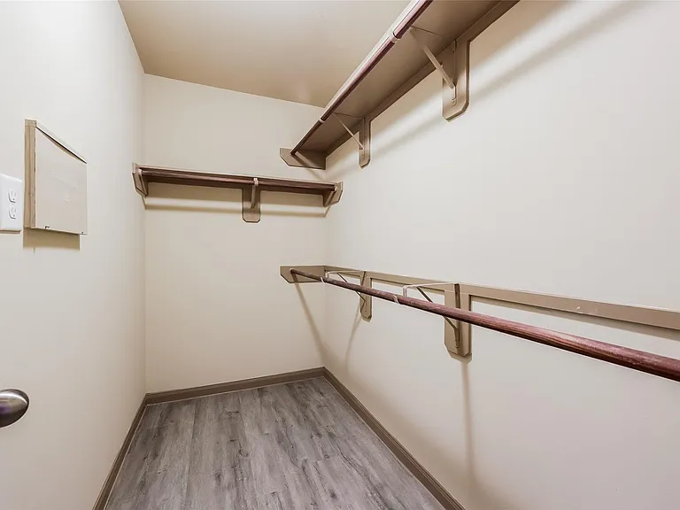 2410 Connors Path — Photo 11