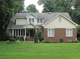 405 Rivers Bend Cir, Chester, VA 23836