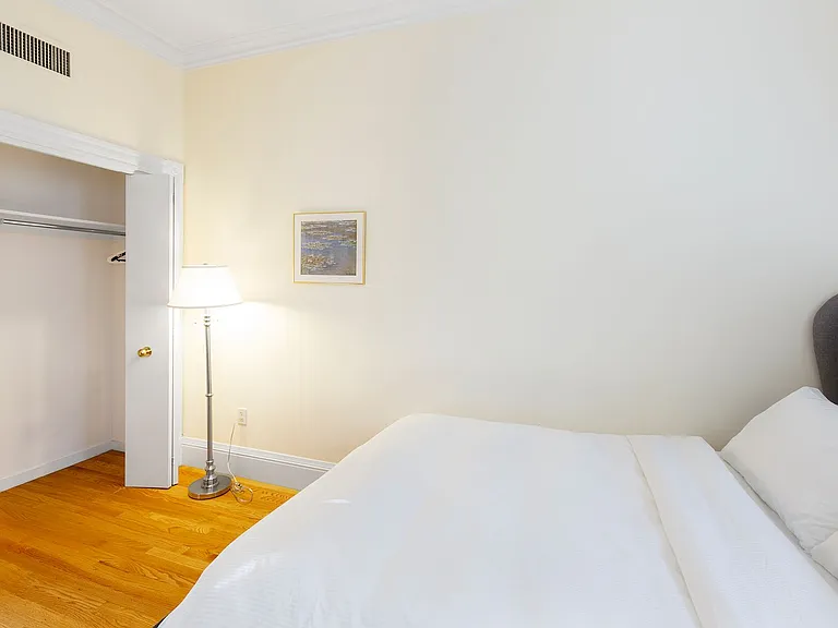 394 Commonwealth Ave #3C — Photo 16