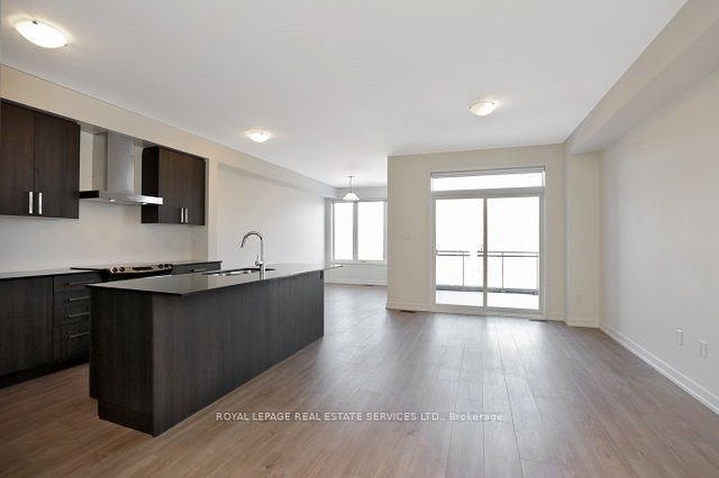 Oakville Townhouse for rent - 4 Bedrooms — photo 3
