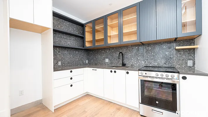 Rented by Nooklyn NYC LLC | media 1