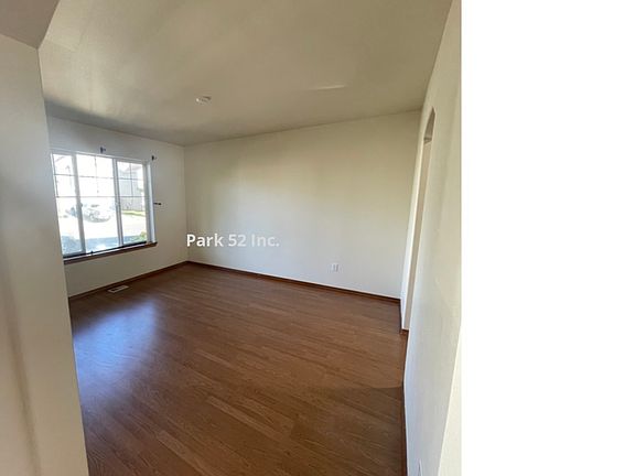 3rd image of 17902 14th Avenue Ct E