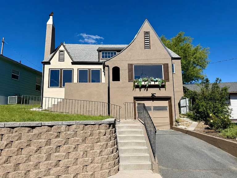 241 Hillside Ave — Photo 1