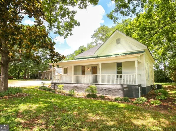 107 Parson St, Bowdon, GA 30108