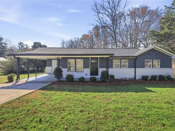 61 Harris Ln, Jefferson, GA 30549