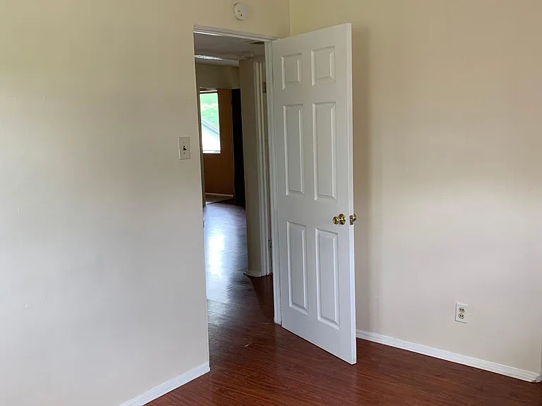 9532 Midland Blvd #3-C — Photo 5