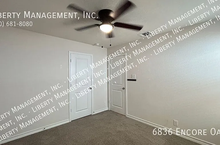 6836 Encore Oaks — Photo 24