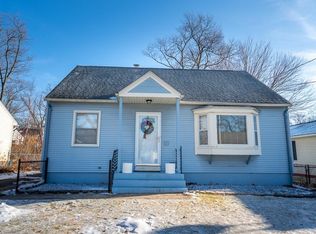 17 Lakevilla Ave, Springfield, MA 01109