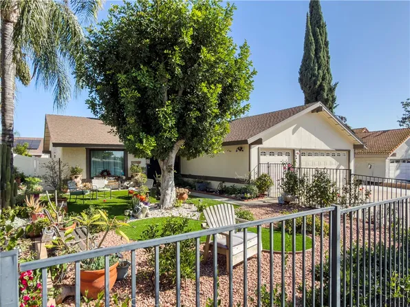 11544 Davis St, Moreno Valley, CA 92557
