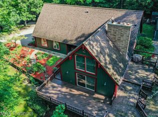 1365 Duck Creek Ln, Ortonville, MI
