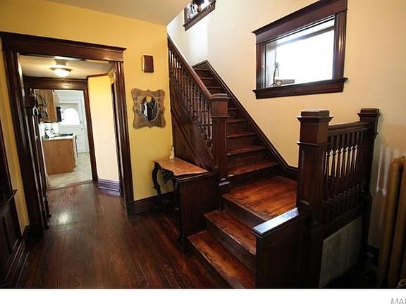 2nd image of 4058 Bates St