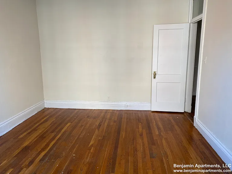 5 Walbridge St #30 — Photo 6