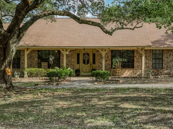 10639 Palestine Rd, Brenham, TX 77833