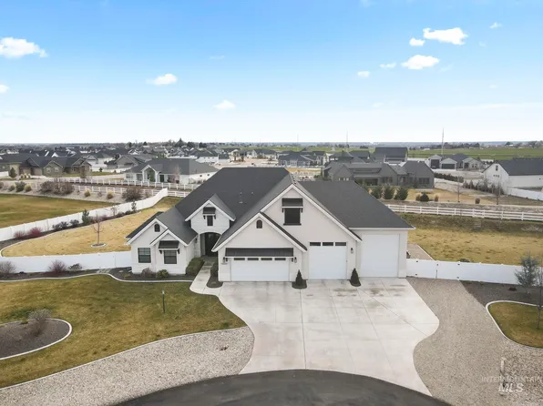 15337 Pronghorn Ct, Caldwell, ID 83607