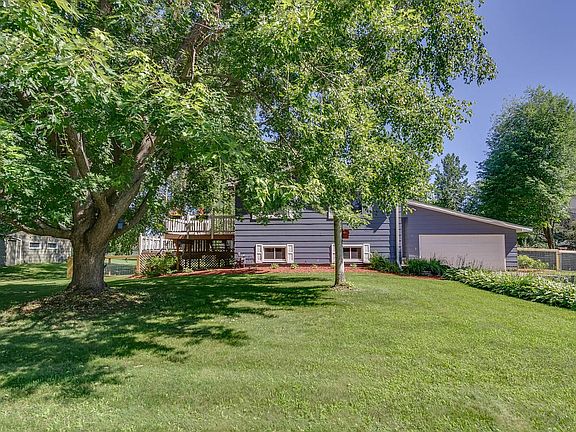 2nd image of 812 Ingalls Road