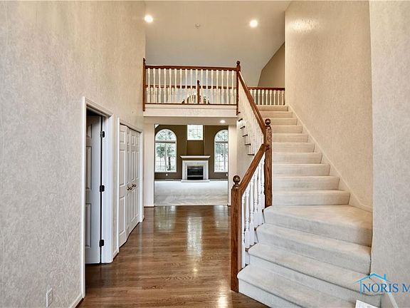 4th image of 5962 Lynwood Ct