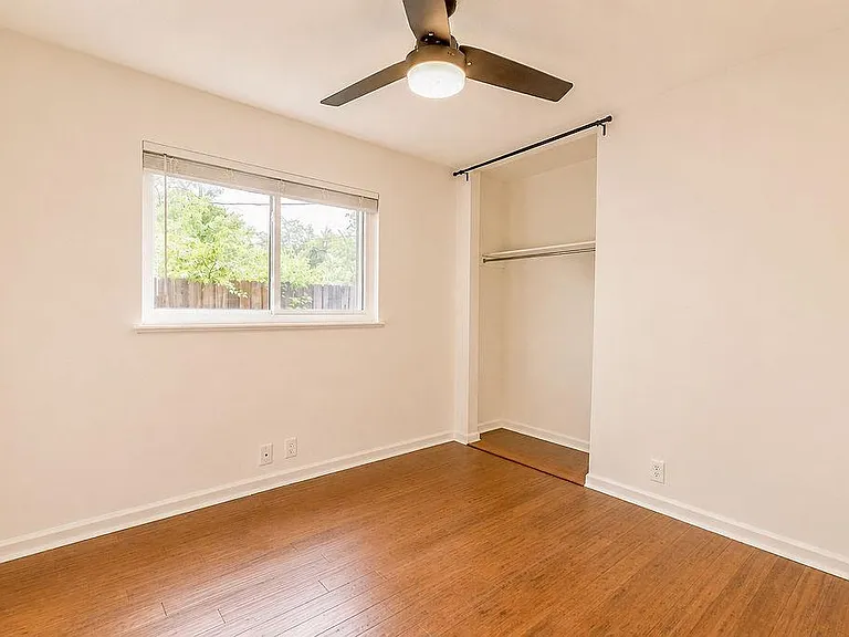 5202 Greenheart Dr — Photo 13
