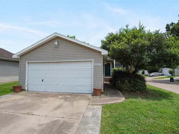 10227 Checkerberry Park Ln, Tomball, TX 77375