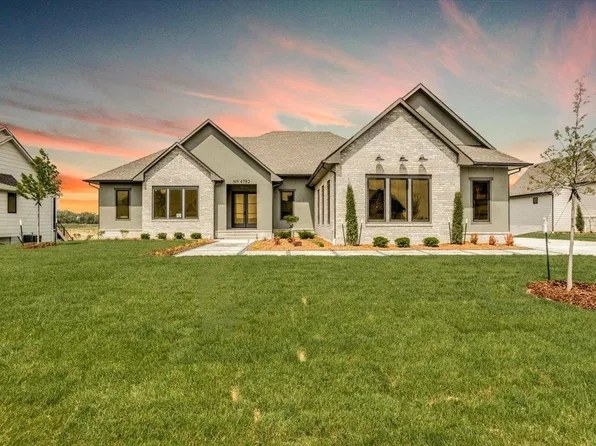 4782 N Ridge Port St, Wichita, KS 67205