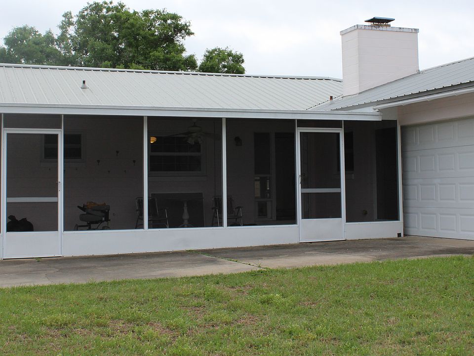 2nd image of 141 Peacock Dr
