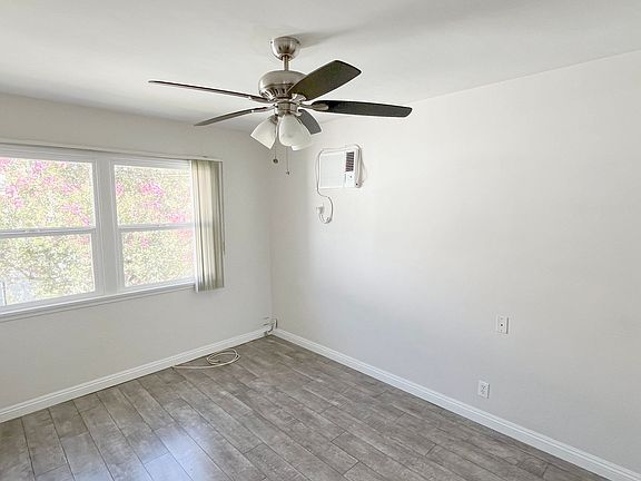 5th image of 4123-4125 Ocean View Blvd #4123