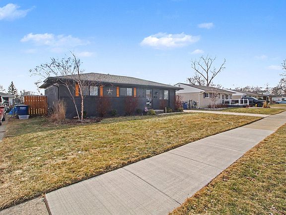 2nd image of 38249 N Jean Ct