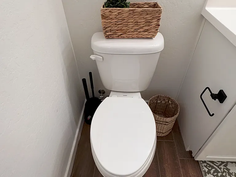 10929 W Harrison St — Photo 14