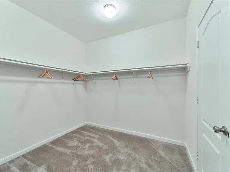 25206 Farmdale Ln — Photo 17