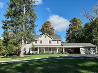 348 S Middletown Rd #A, Pearl River, NY 10965