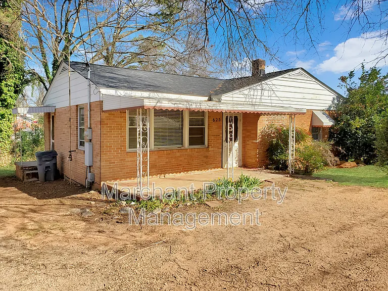 625 Old Augusta Rd — Photo 1