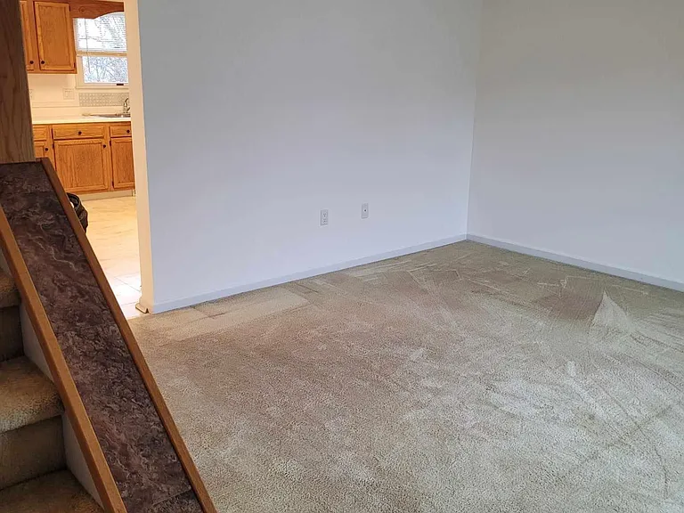 118 Hopewell Dr — Photo 12