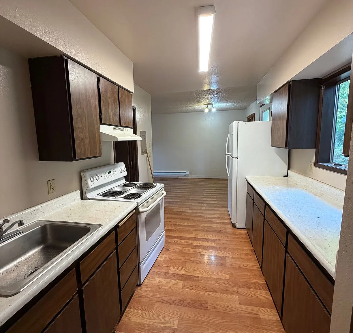 1 bed, $1,200 — Photo 2