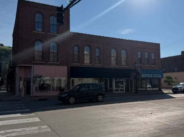 205 Plum St APT 3, Red Wing, MN 55066