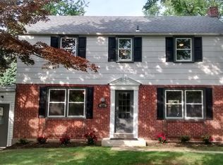 408 Earlington Rd, Havertown, PA 19083