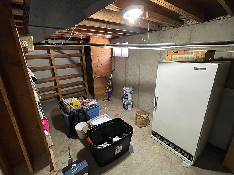 8728 S 1185 E — Photo 33