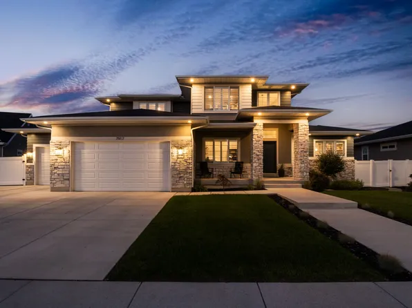 7917 S Ambrosia Ln, West Jordan, UT 84081