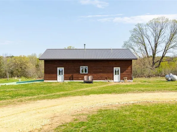 N407 690th Street, Durand, WI 54736