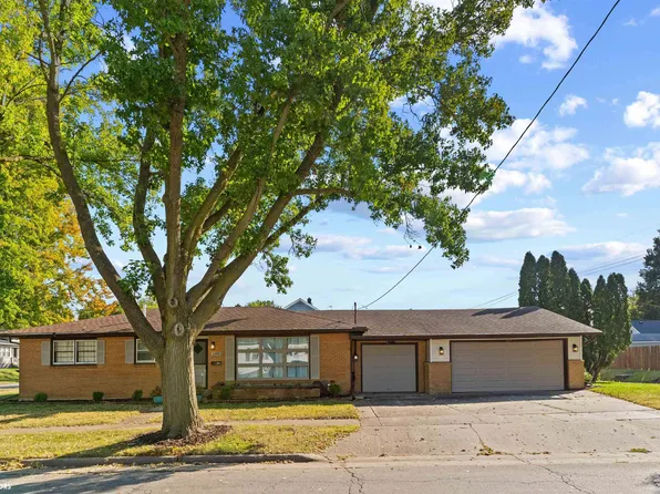 1109 Barret St, Burlington, IA 52601