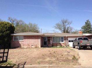 226 Garrett St, Borger, TX 79007