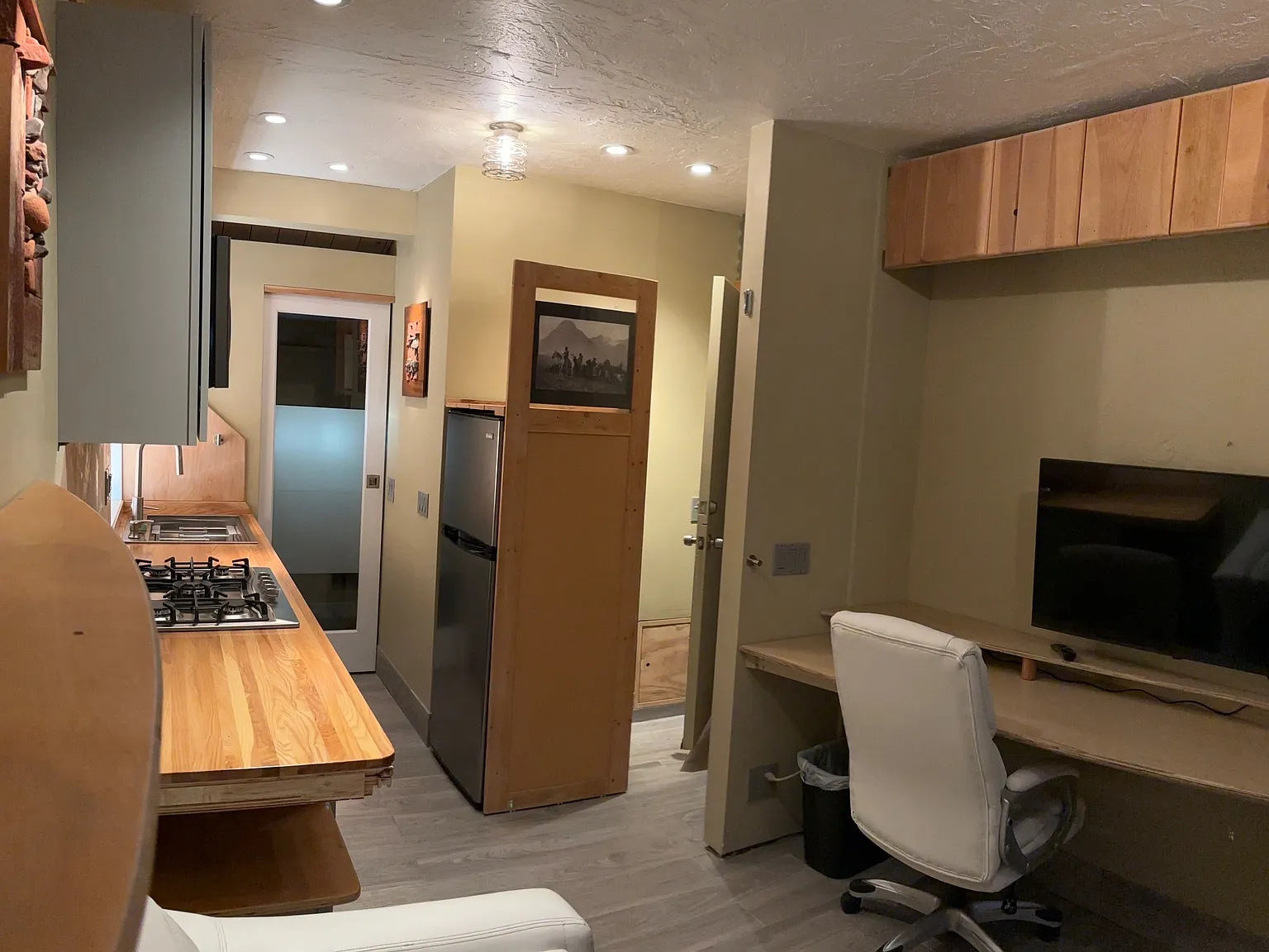 406 W Navajo Rd — Photo 3