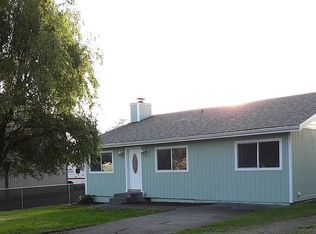 312 Cove Rd, Brookings, OR 97415