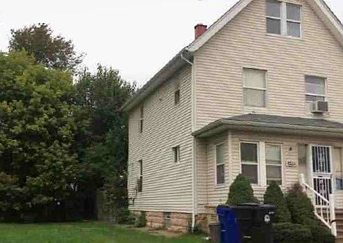 2nd image of 8801 Beckman Ave