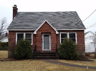 11 Sheffield Rd, Schenectady, NY 12302