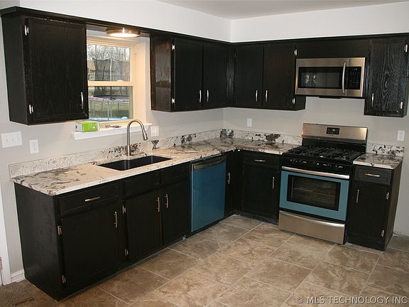 3rd image of 1201 E 142nd St